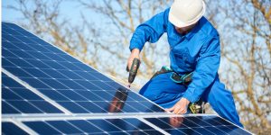 Installation Maintenance Panneaux Solaires Photovoltaïques à Came